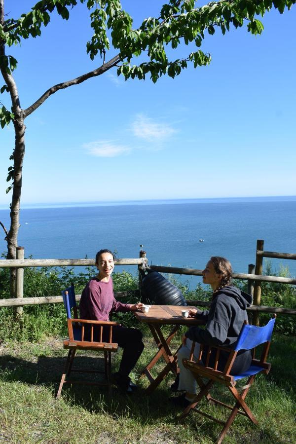 Camping Gabicce Monte Gabicce Mare Eksteriør billede